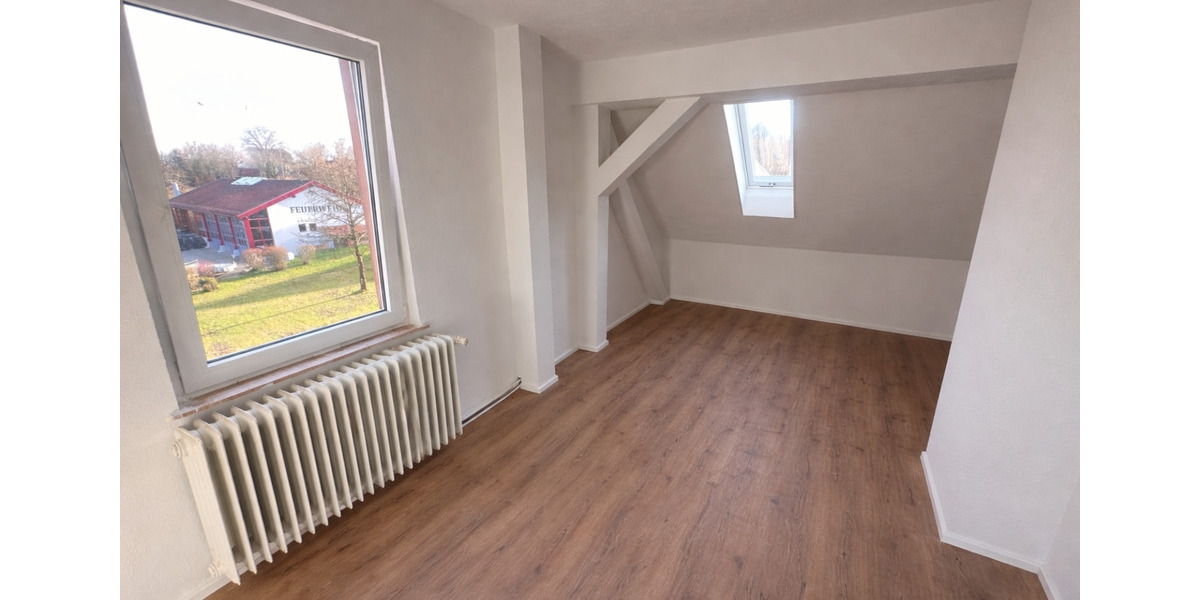 Etagenwohnung Waldbrunn - 3 Zimmer, 80 m&sup2;, 700&euro; | Angebot:25893572