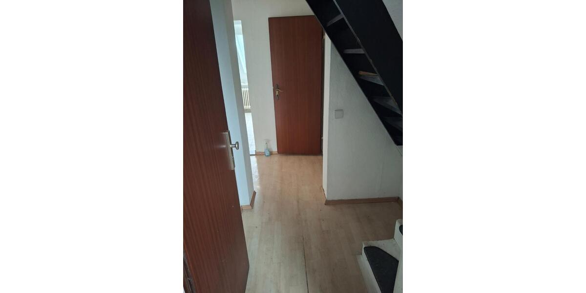 Etagenwohnung Köln Nippes - 2.5 Zimmer, 60 m&sup2;, 900&euro; | Angebot:26454234