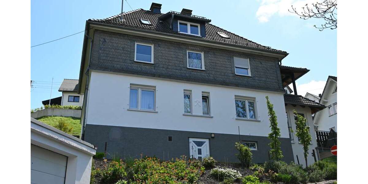 Etagenwohnung Schmallenberg - 3 Zimmer, 82 m&sup2;, 600&euro; | Angebot:27348979
