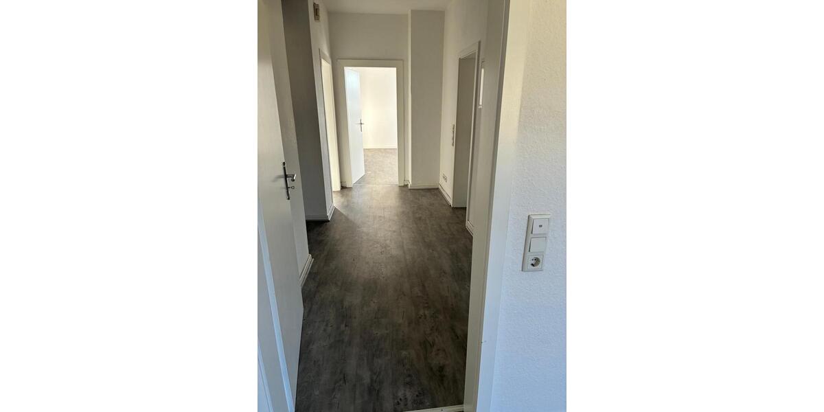 Etagenwohnung Hilden - 3 Zimmer, 92 m&sup2;, 1.175&euro; | Angebot:26032938