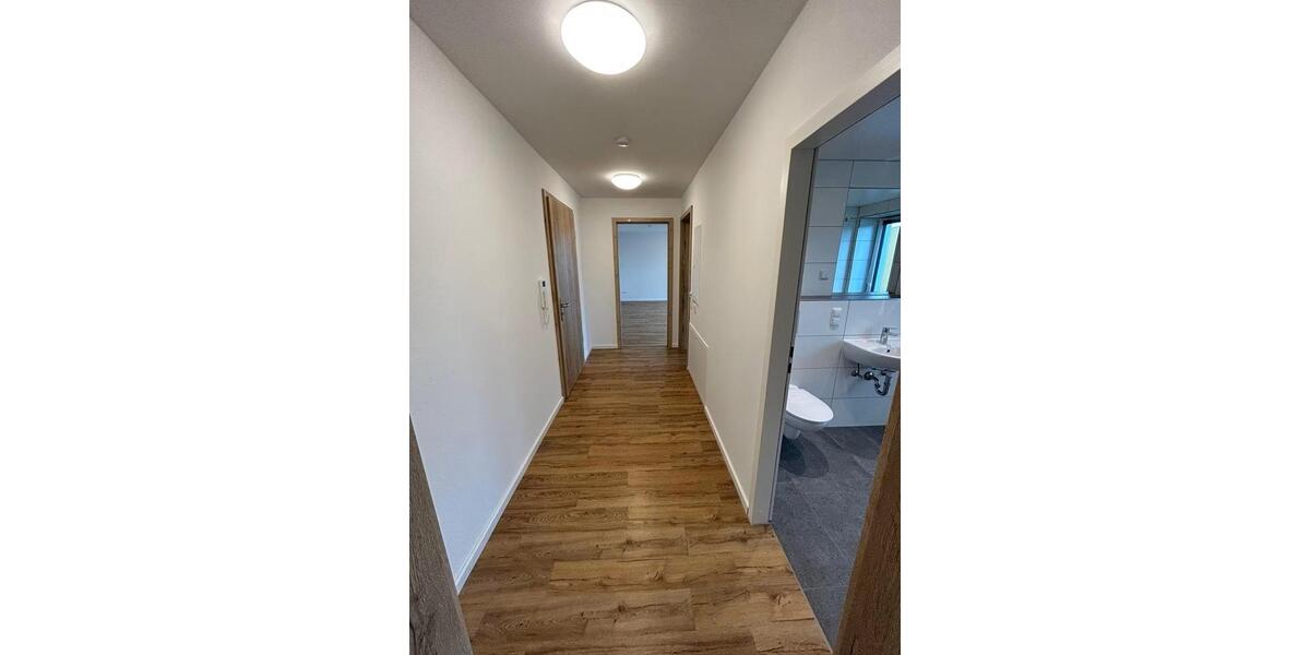 Etagenwohnung Mühldorf am Inn - 2 Zimmer, 60 m&sup2;, 820&euro; | Angebot:25915912