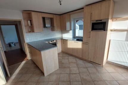 Wohnung Marktoberdorf - 4 Zimmer, 104 m&sup2;, 1.300&euro; | Angebot:25945375