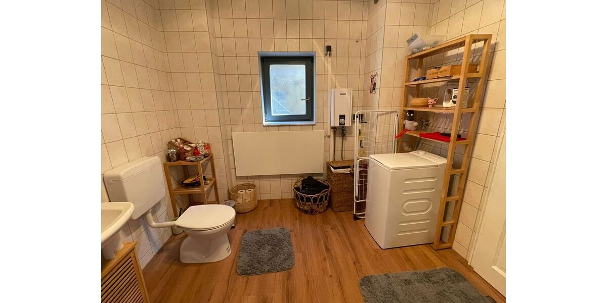 WG-Zimmer in 2er WG mit Terrasse - Zimmer Regensburg Reinhausen | Angebot:27026204