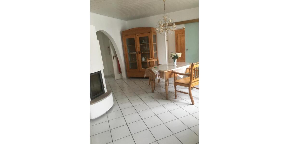 Etagenwohnung Limburg an der Lahn Lindenholzhausen - 3 Zimmer, 70 m&sup2;, 500&euro; | Angebot:26203485