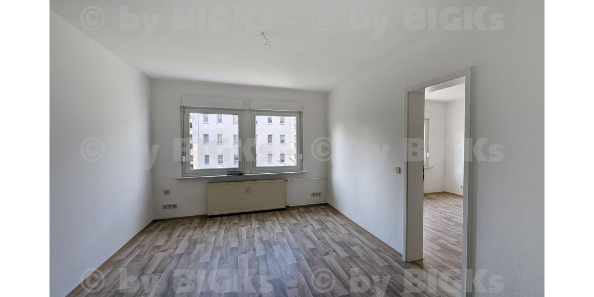 BIGKs: Suhl Aue 1: 3 Raum Wohnung Suhl,sep.Küche,Wannenbad (-;) - 3- Suhl Suhl Aue 1 | Angebot:26536226