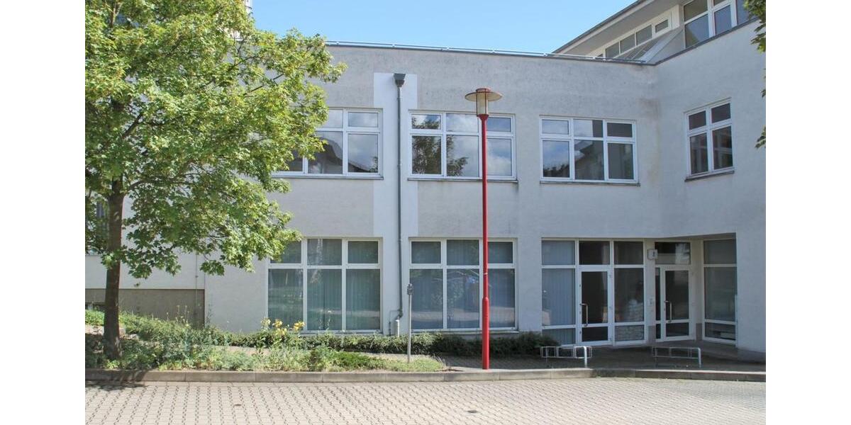 Etagenwohnung Gera - 4 Zimmer, 137 m&sup2;, 650&euro; | Angebot:26616564