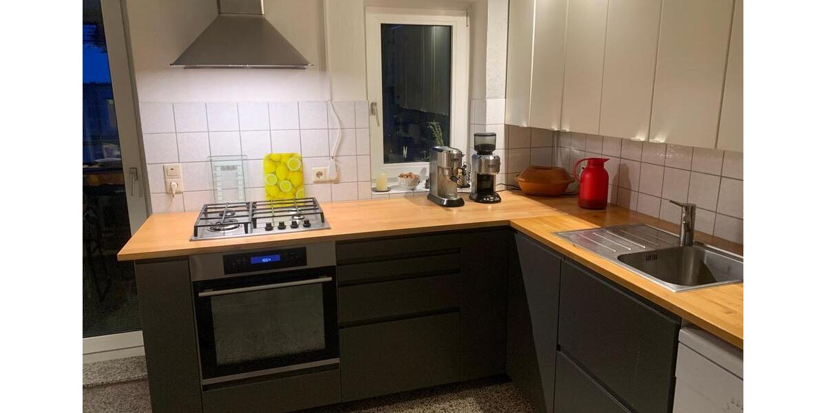 5-Zimmer Etagenwohnung im Jugendstilgebäude in Linden-Mitte 5 zimmer