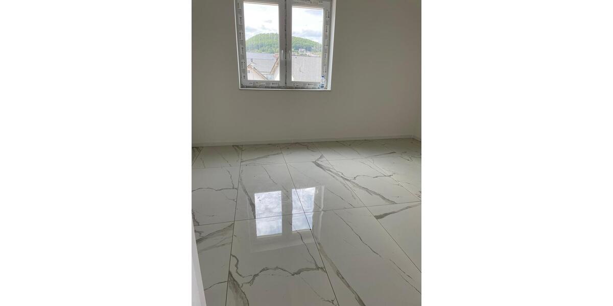 Etagenwohnung Battenberg (Eder) - 3 Zimmer, 85 m&sup2;, 800&euro; | Angebot:25392007