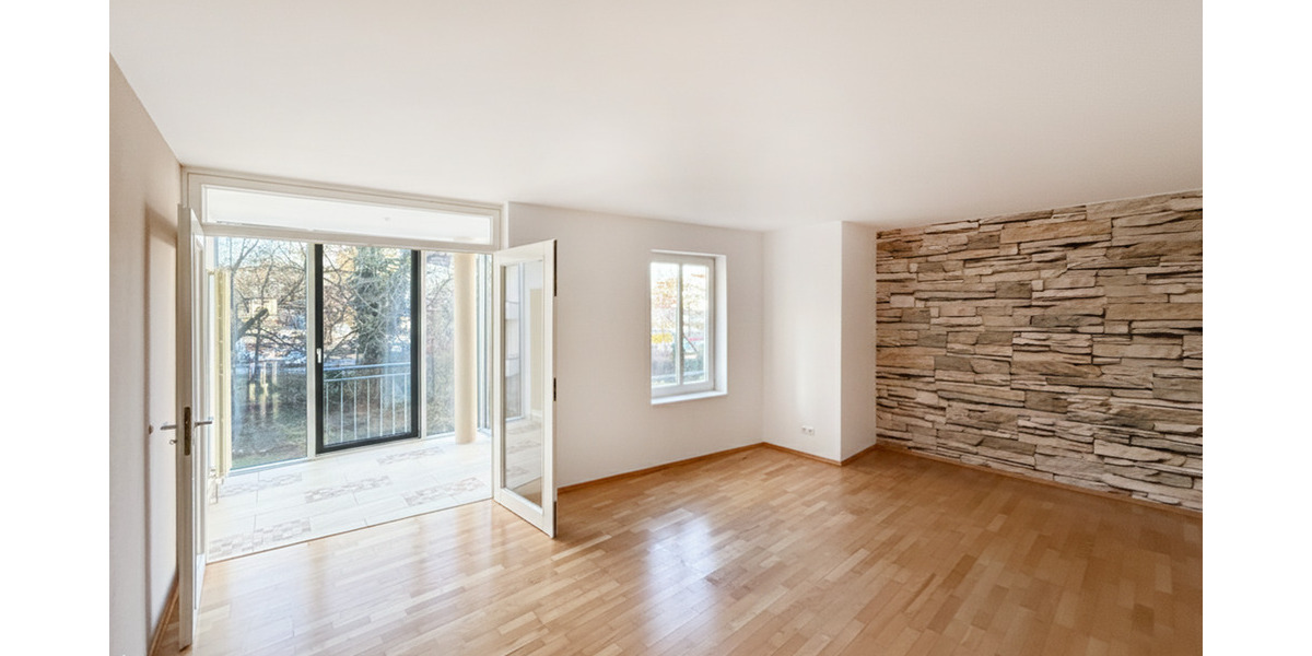 Lichtdurchflutete 3-Zimmer-Wohnung mit Wintergarten 3 zimmer