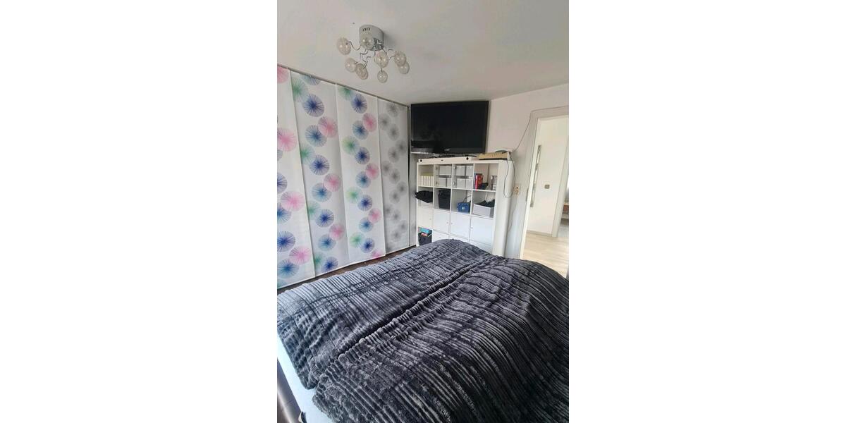 4 WG Zimmer oder komplettes Haus möbliert zu vermieten 4 zimmer