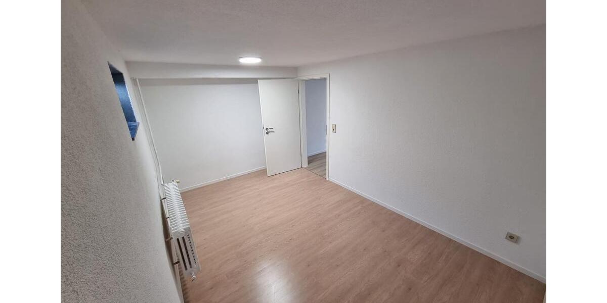 Etagenwohnung Oberderdingen - 2 Zimmer, 44 m&sup2;, 440&euro; | Angebot:26547331
