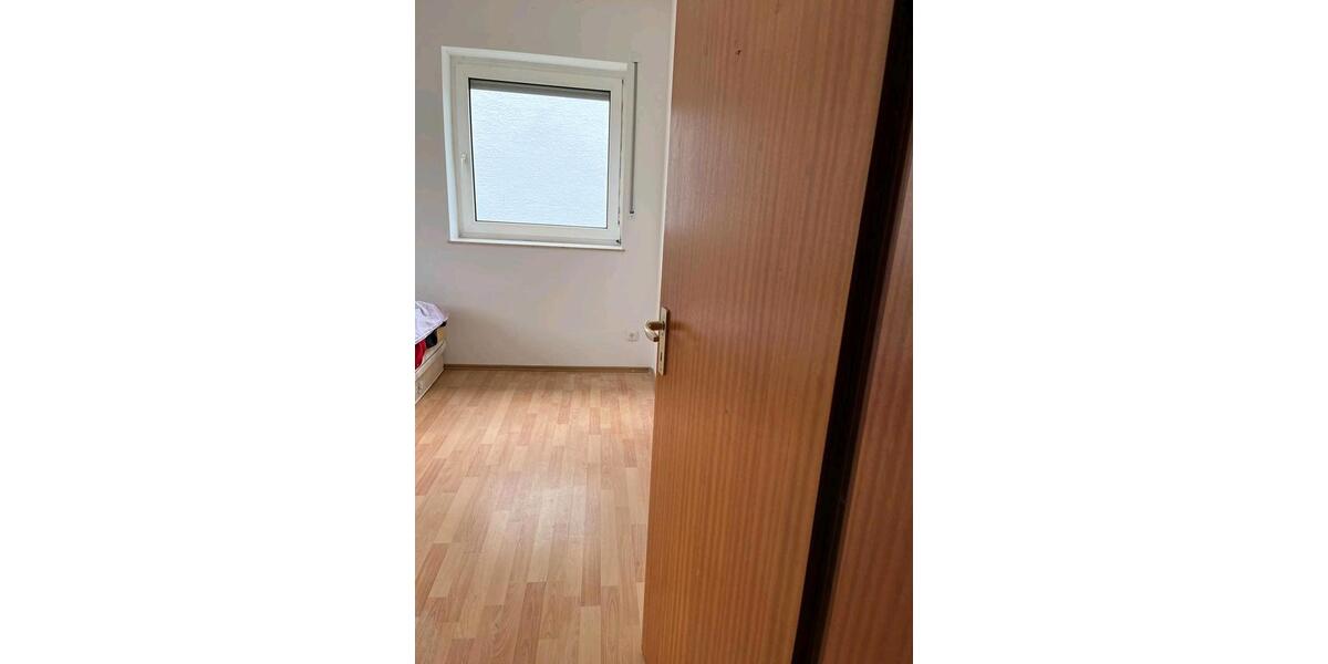 Etagenwohnung Erbach - 3 Zimmer, 80 m&sup2;, 850&euro; | Angebot:26388740