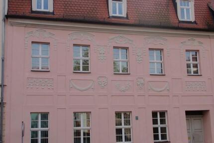 Sehr schöne 4Raumwohnung mit große Terrasse im Zentrum Eisleben zu vermieten 4 zimmer