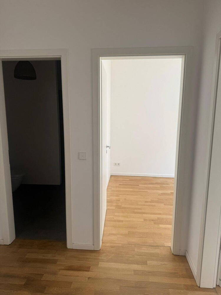 Moderne geschnittene 3-Zimmer-Wohnung in Berlin-Mitte