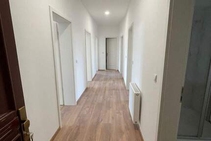 ! ERSTBEZUG ! Wohnen im Sonnenberg-Kiez 4 zimmer