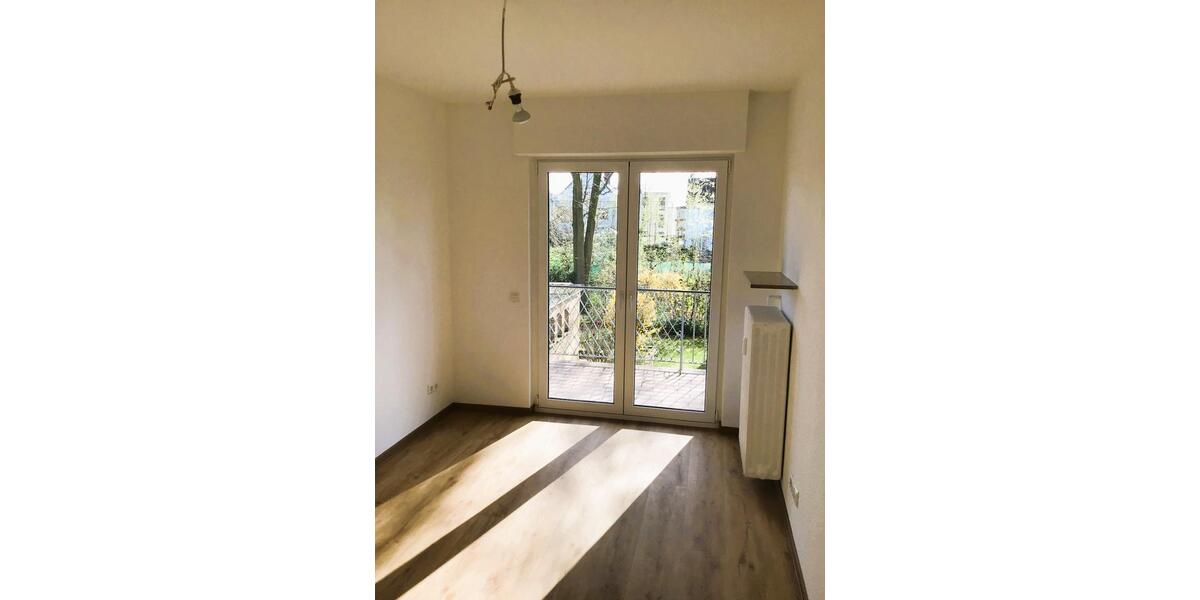 Etagenwohnung Köln Kalk - 4 Zimmer, 105 m&sup2;, 1.460&euro; | Angebot:26634204