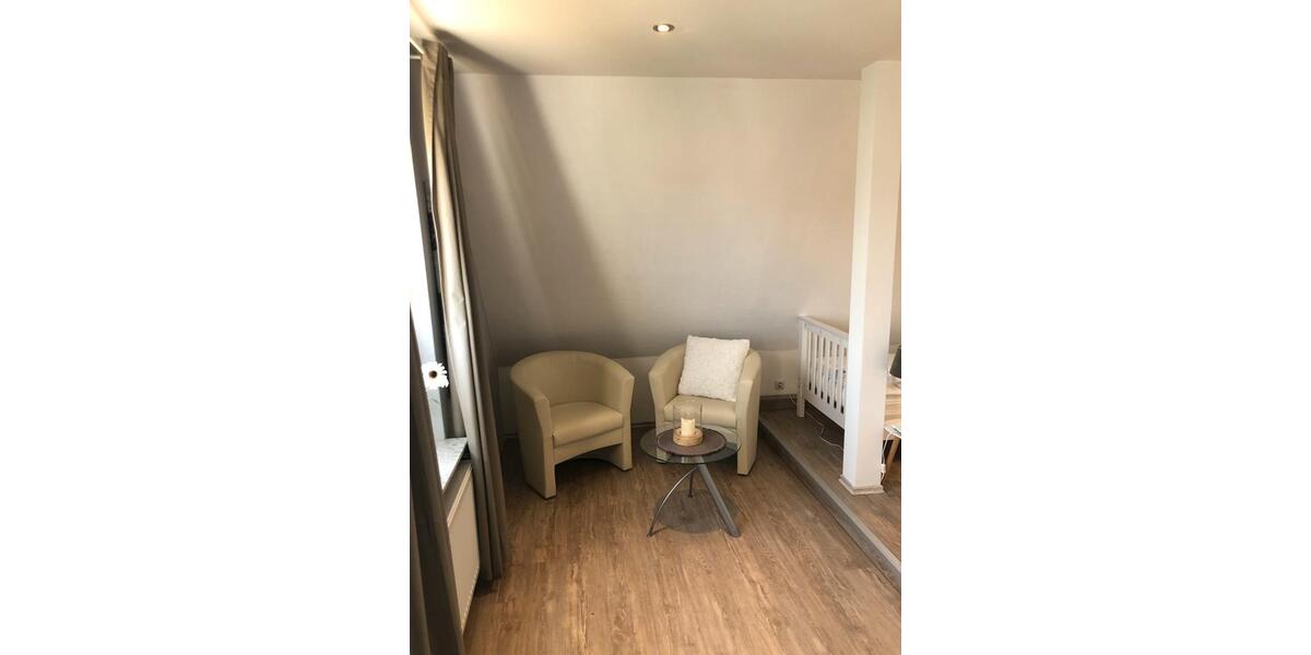Wohnen auf Zeit Rinteln - 2 Zimmer, 80 m&sup2;, 360&euro; | Angebot:21298003