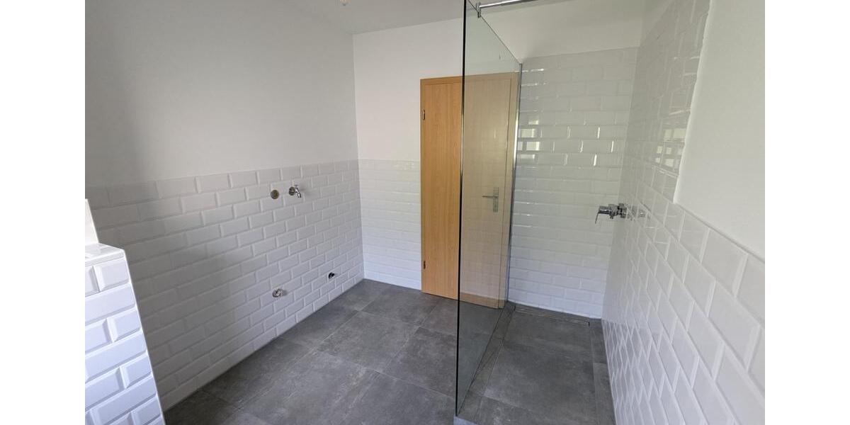 Erdgeschoßwohnung Gelnhausen - 3 Zimmer, 86 m&sup2;, 1.000&euro; | Angebot:24463186