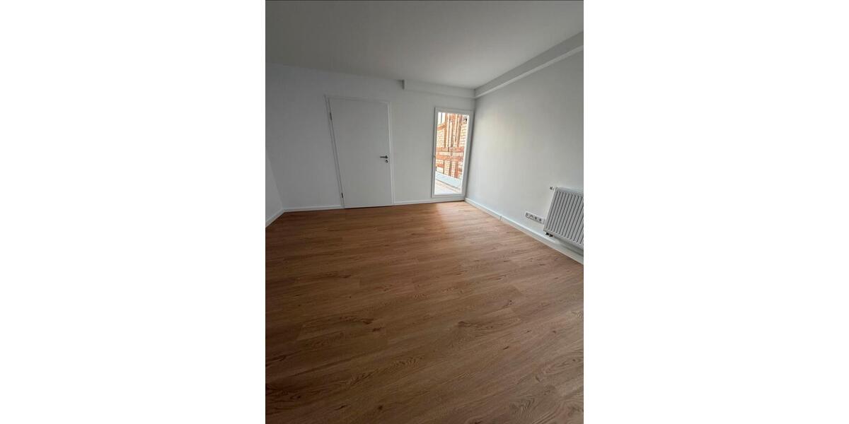 Etagenwohnung Bleicherode - 3 Zimmer, 123 m&sup2;, 1.090&euro; | Angebot:26511813