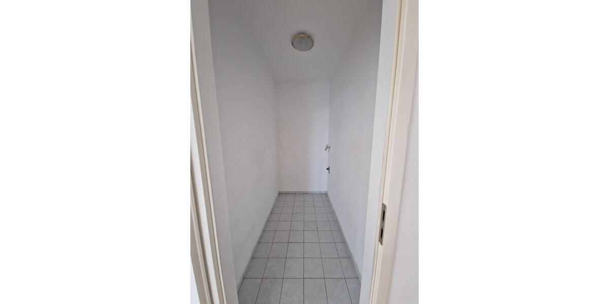 Etagenwohnung Kassel Kirchditmold - 2 Zimmer, 60 m&sup2;, 600&euro; | Angebot:26234399