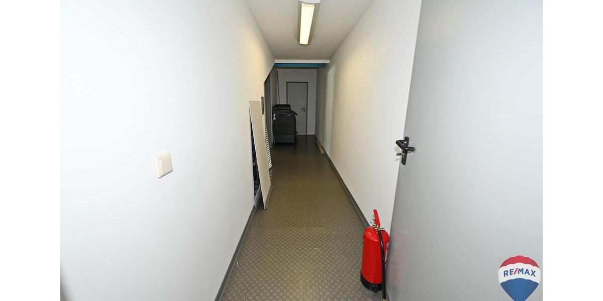 Gewerbeobjekt Bedburg-Hau Hau - 300&euro; | Angebot:23795376