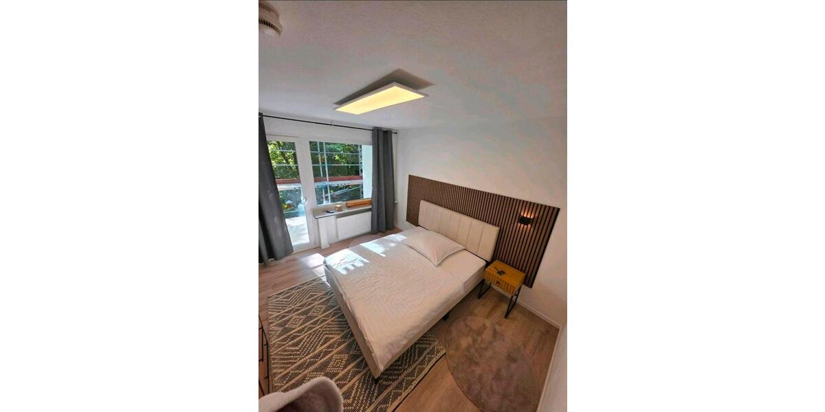 Wohnen auf Zeit Leverkusen Alkenrath - 1 Zimmer, 12 m&sup2;, 850&euro; | Angebot:25767903