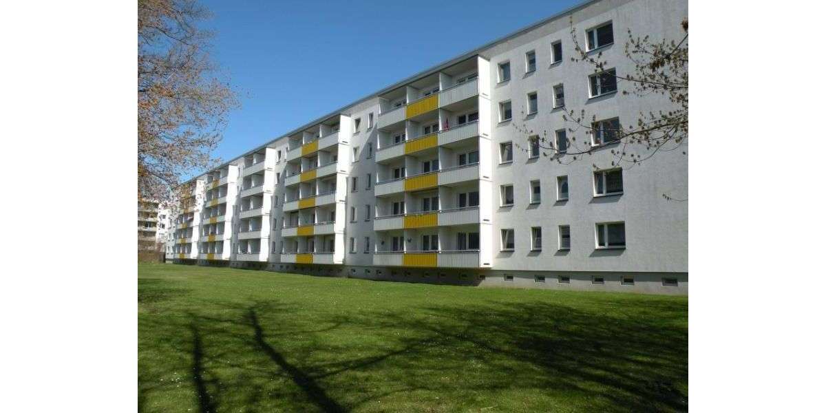 Wohnung zum Mieten in Stralsund 302,22 € 43.8 m² 2 zimmer