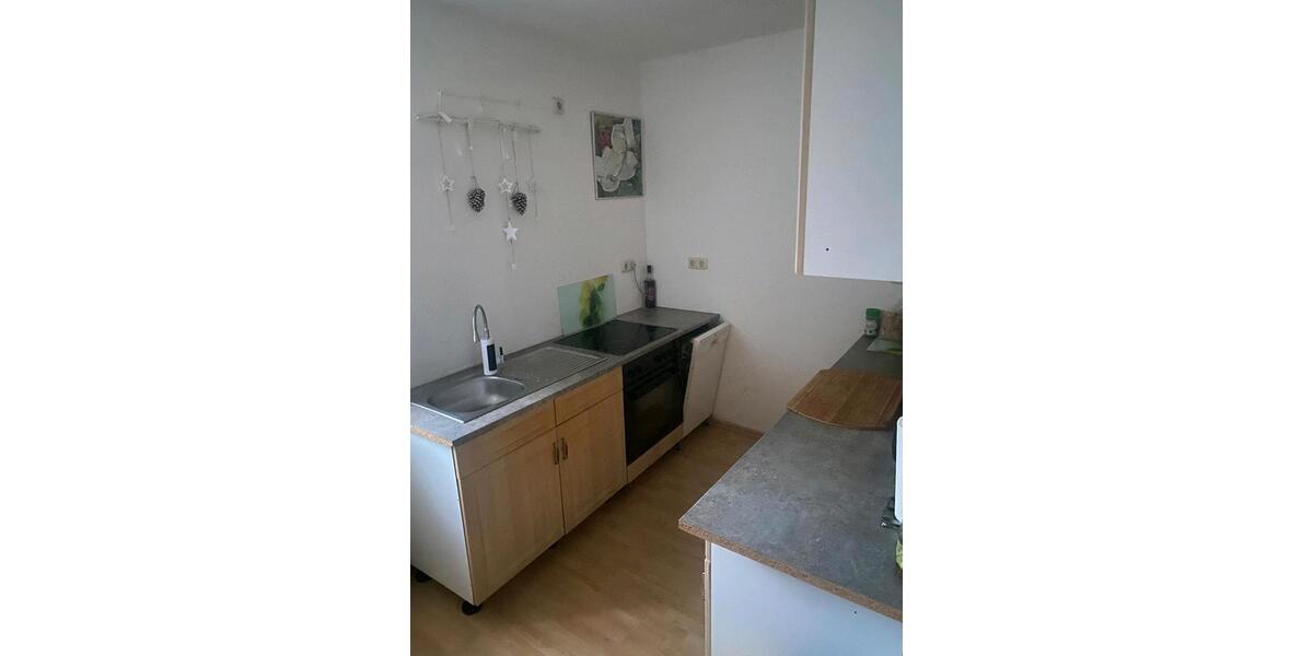Etagenwohnung Oederan - 2 Zimmer, 77 m&sup2;, 500&euro; | Angebot:25300254