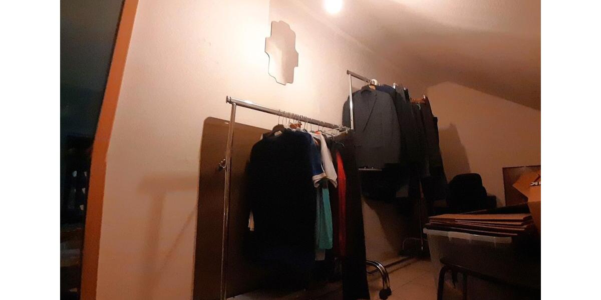 Dachgeschoßwohnung Schwalmtal - 2.5 Zimmer, 88 m&sup2;, 750&euro; | Angebot:26588820