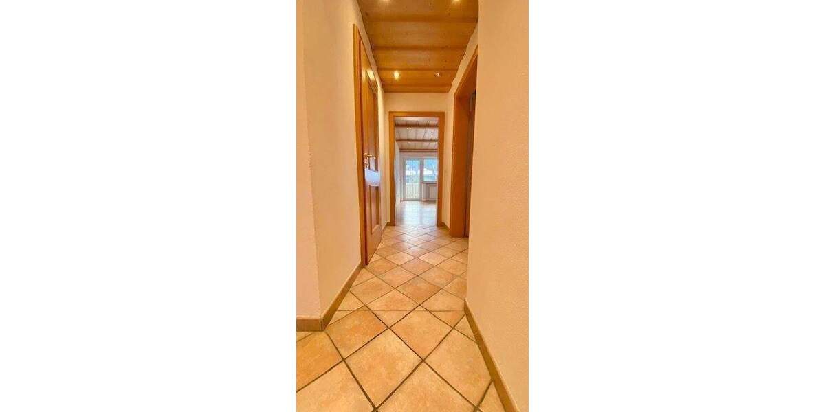 Etagenwohnung Piding Mauthausen - 2 Zimmer, 63 m&sup2;, 650&euro; | Angebot:26188238