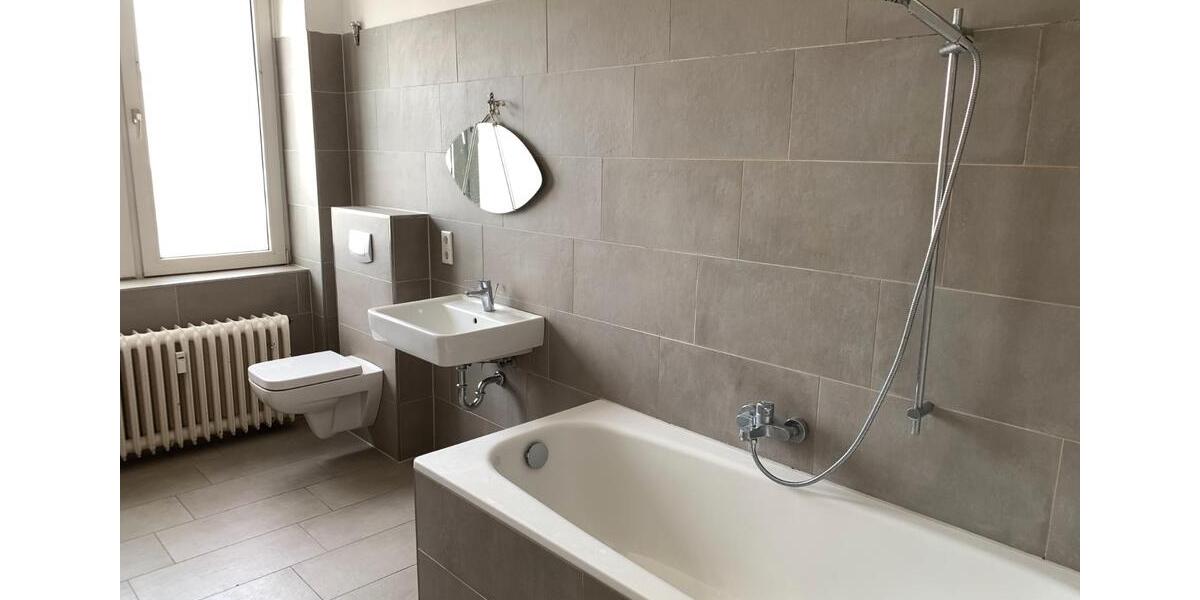 Etagenwohnung Mönchengladbach Süd - 4 Zimmer, 106 m&sup2;, 954&euro; | Angebot:26285183