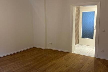 Wohnung Wiesbaden - 2 Zimmer, 77 m&sup2;, 800&euro; | Angebot:25976066