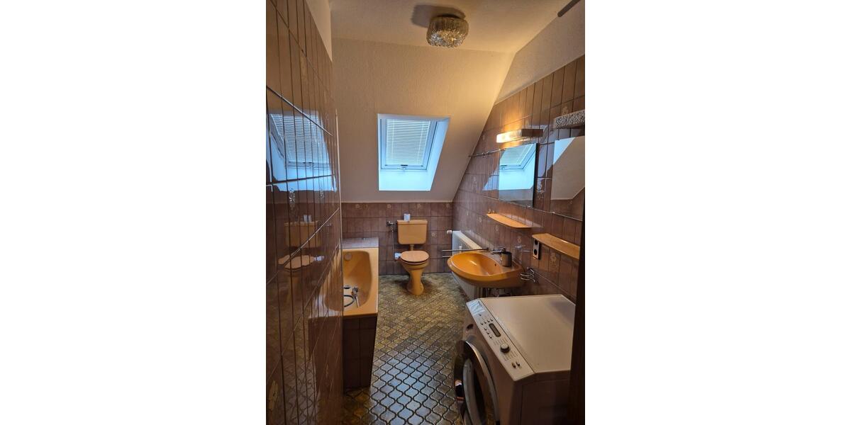 Dachgeschoßwohnung Pfullendorf - 4 Zimmer, 85 m&sup2;, 950&euro; | Angebot:25993651