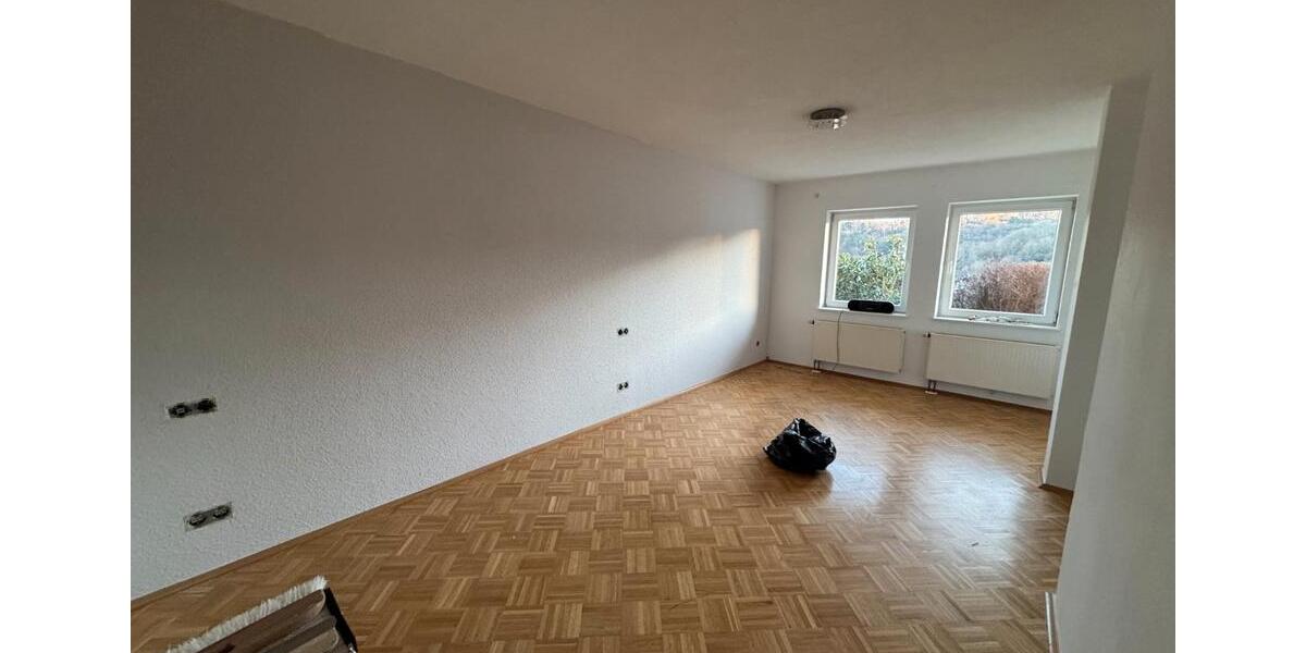 Erdgeschoßwohnung Dillenburg Donsbach - 4 Zimmer, 128 m&sup2;, 900&euro; | Angebot:26127245