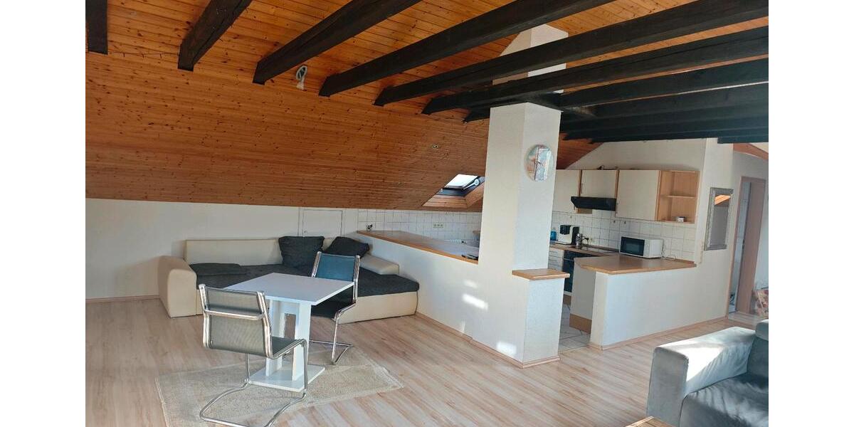 Wohnen auf Zeit Ostelsheim - 2.5 Zimmer, 82 m&sup2;, 1.100&euro; | Angebot:24560018