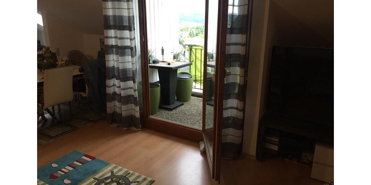 Dachgeschoßwohnung Mosbach - 2 Zimmer, 78 m&sup2;, 730&euro; | Angebot:25208384