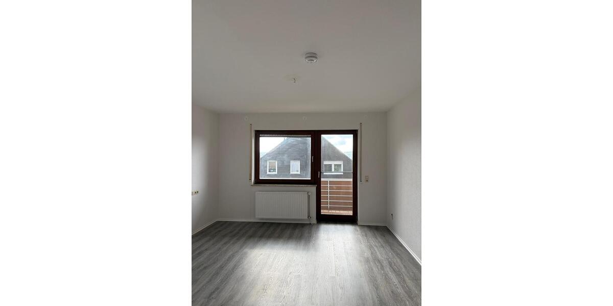 Erdgeschoßwohnung Frankenberg (Eder) - 3 Zimmer, 93 m&sup2;, 650&euro; | Angebot:26338103