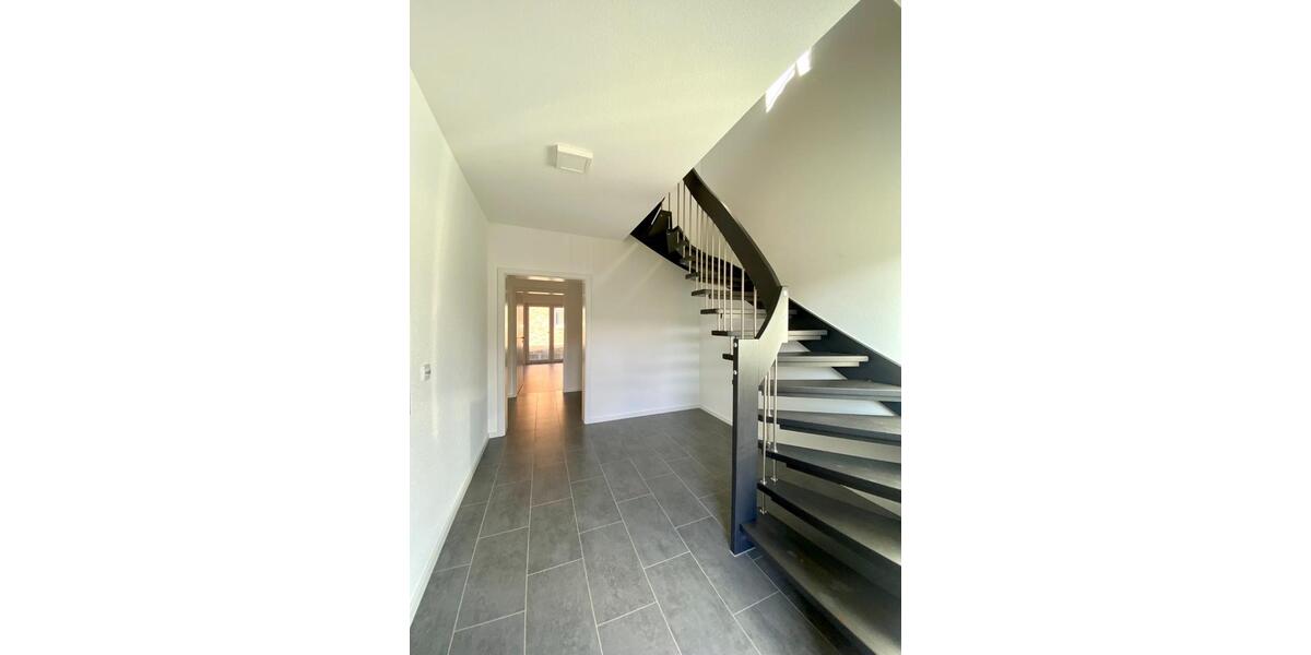 Terrassenwohnung Elmenhorst - 4 Zimmer, 115 m&sup2;, 1.950&euro; | Angebot:25583183