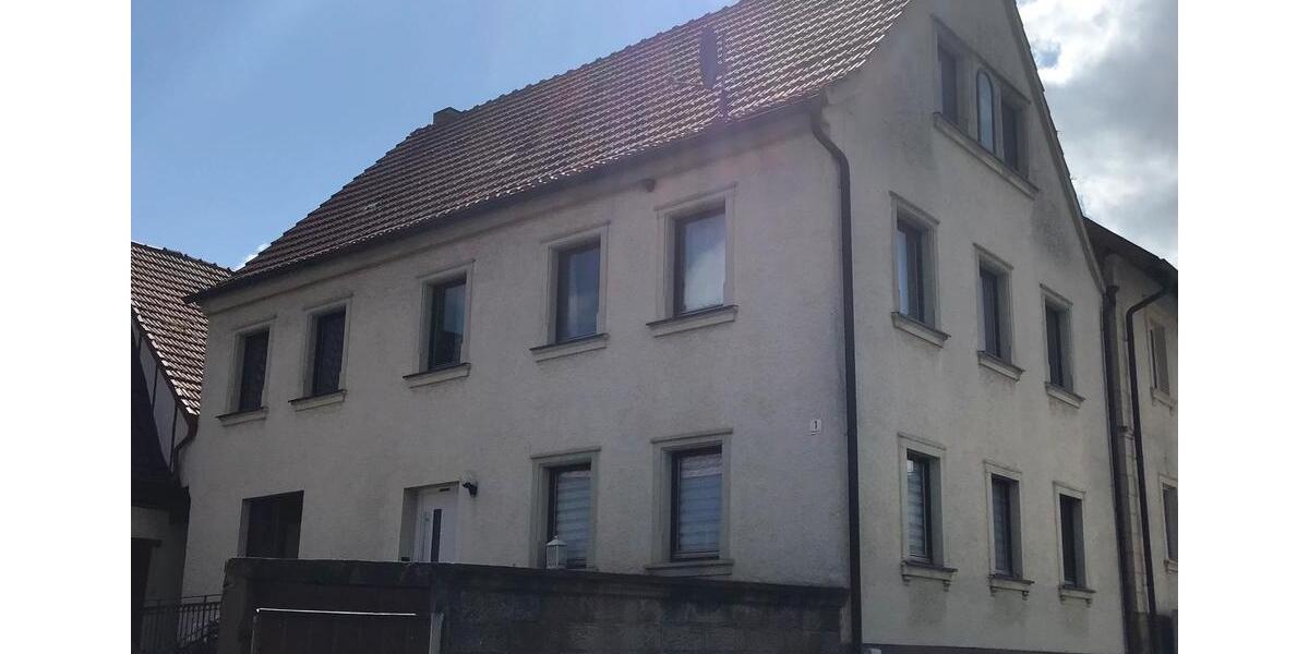 Etagenwohnung Riedbach - 6 Zimmer, 150 m&sup2;, 1.200&euro; | Angebot:24978605