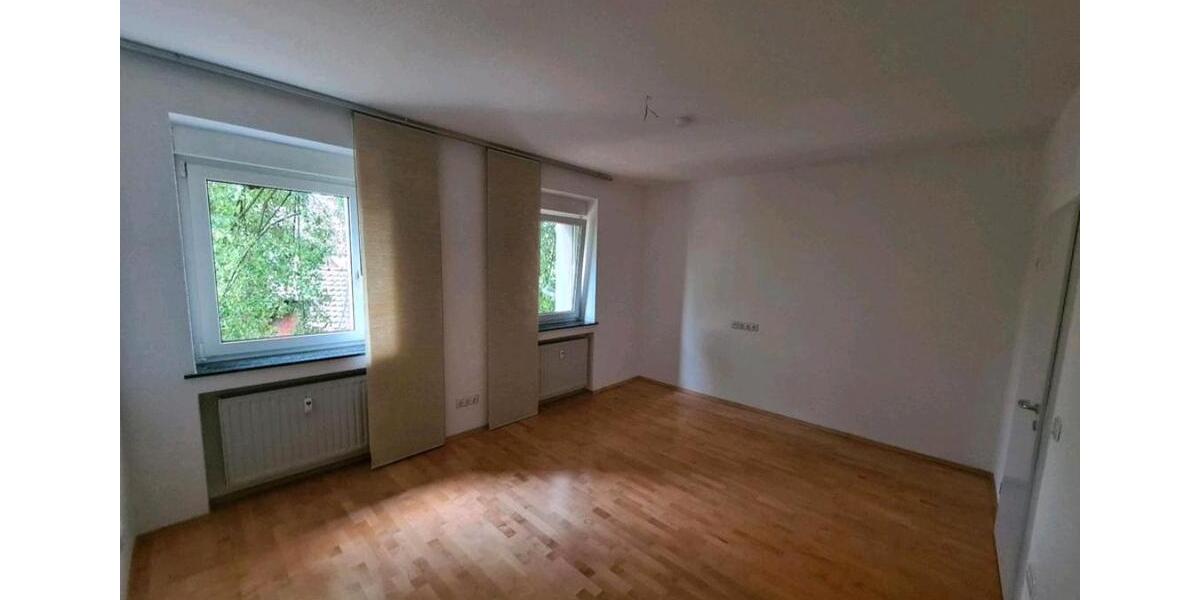 Etagenwohnung Nürnberg Almoshof - 4 Zimmer, 110 m&sup2;, 1.680&euro; | Angebot:24565239