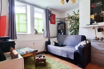 Zum 01.04.26: Kleine 3 Zimmer Wohnung für Singles oder Paare! 3 zimmer