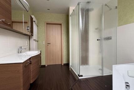 Wohnung Ebersbach-Neugersdorf Neugersdorf - 2 Zimmer, 82 m&sup2;, 550&euro; | Angebot:26018406