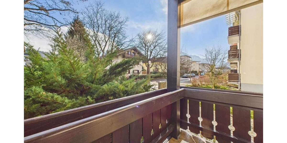 Perfekt geschnittene 3-Zimmer-Mietwohnung mit Balkon und Tiefgaragenstellplatz in Bad Reichenhall 3 zimmer