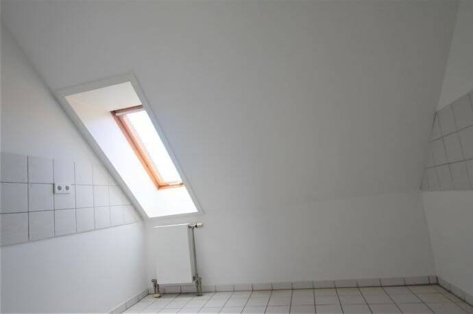 Etagenwohnung Hohenstein-Ernstthal Ernstthal - 2 Zimmer, 77 m&sup2;, 360&euro; | Angebot:24113289