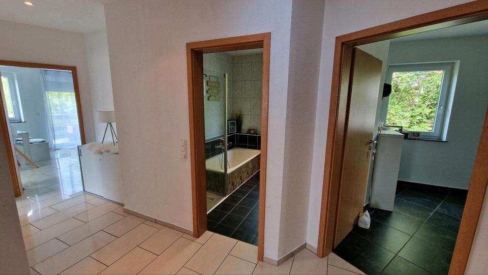 Etagenwohnung Bad Münder am Deister - 3 Zimmer, 83 m&sup2;, 850&euro; | Angebot:26680548