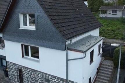 Haus Werdohl - 3.5 Zimmer, 92 m&sup2;, 850&euro; | Angebot:25208856