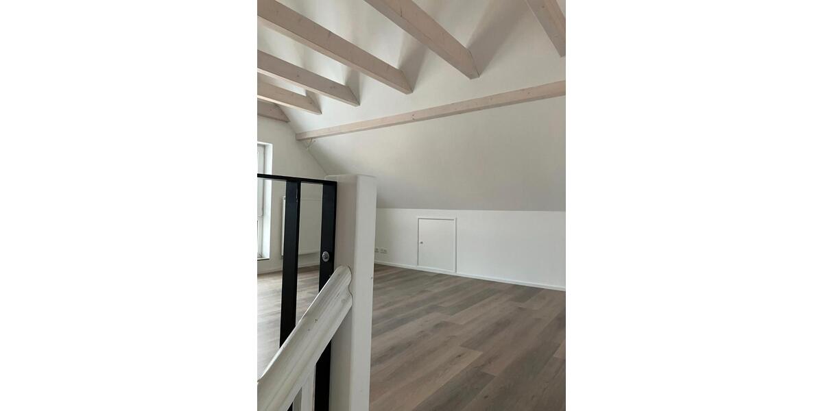 Etagenwohnung Stammbach - 3 Zimmer, 100 m&sup2;, 980&euro; | Angebot:26653336