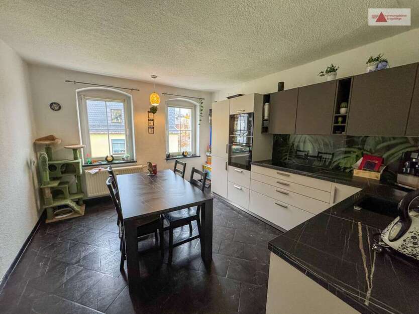 Wohnung zum Mieten in Grünhain-Beierfeld 650 € 105 m² 5 zimmer