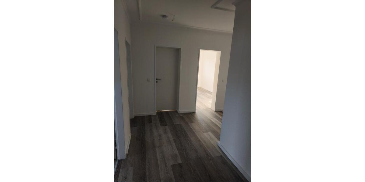 Etagenwohnung Hückelhoven - 4 Zimmer, 111 m&sup2;, 1.400&euro; | Angebot:26464185