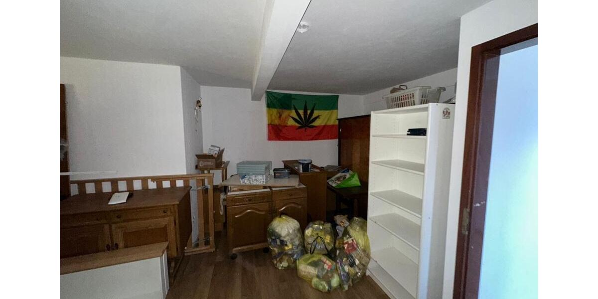 Dachgeschoßwohnung Gengenbach - 4 Zimmer, 110 m&sup2;, 650&euro; | Angebot:26238396